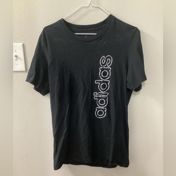 Women’s ADIDAS Black Graphic Tee size medium - Picture 1 of 1
